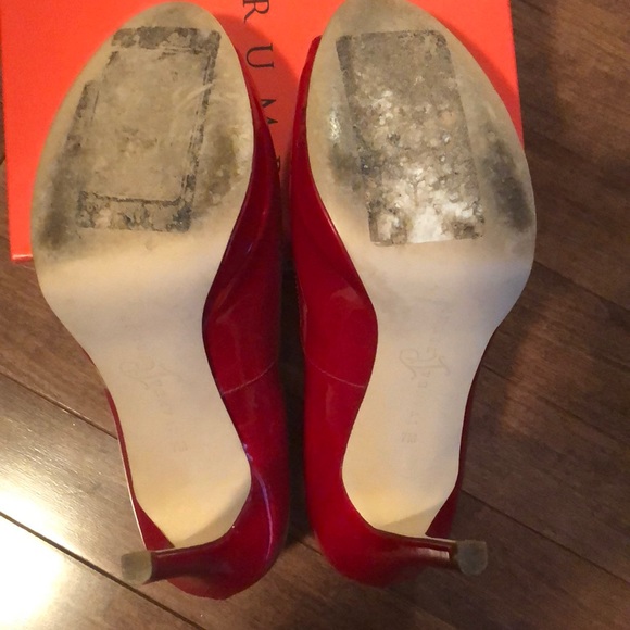 Ivanka Trump Red Platform Shoes - Picture 5 of 8